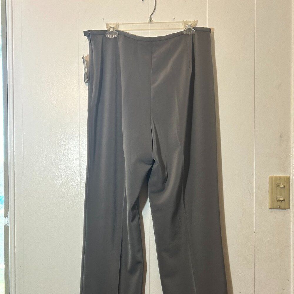 Sharon Young Dress Pants Size 14 NWT